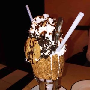 Meet your Posher, Willa